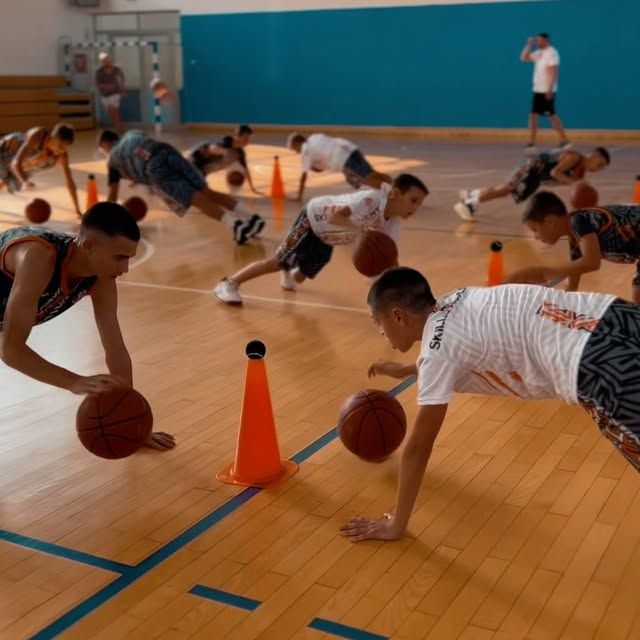 What Are the Basic Skills in Basketball? Mastering the Fundamentals to Level Up Your Game